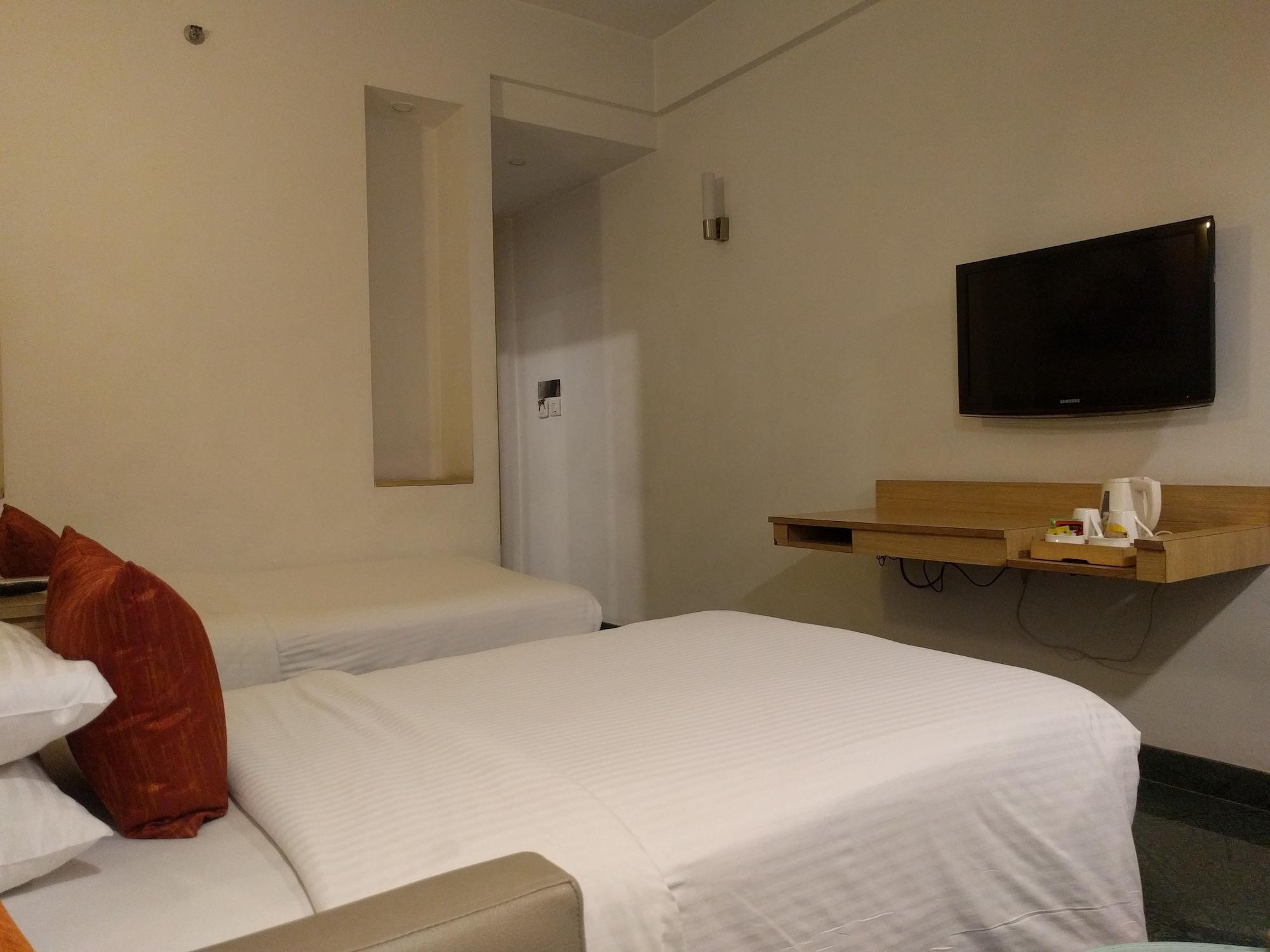 Lemon Tree Hotel, Udyog Vihar, Gurugram Gurgaon Ngoại thất bức ảnh