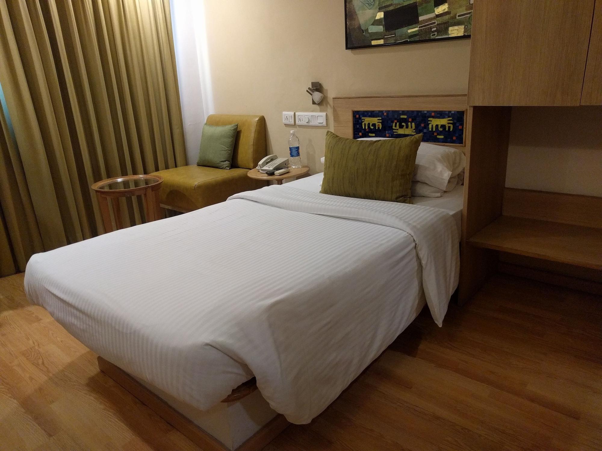 Lemon Tree Hotel, Udyog Vihar, Gurugram Gurgaon Ngoại thất bức ảnh